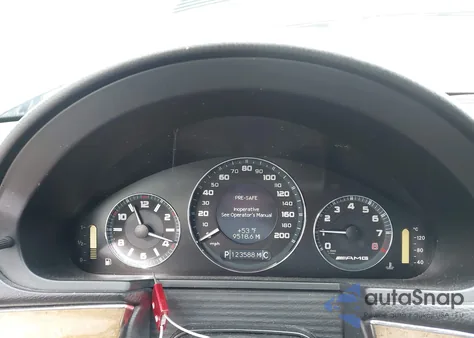 2008 Mercedes-Benz E 63 Amg z USA, uszkodzony, nr VIN WDBUF77X48B231879